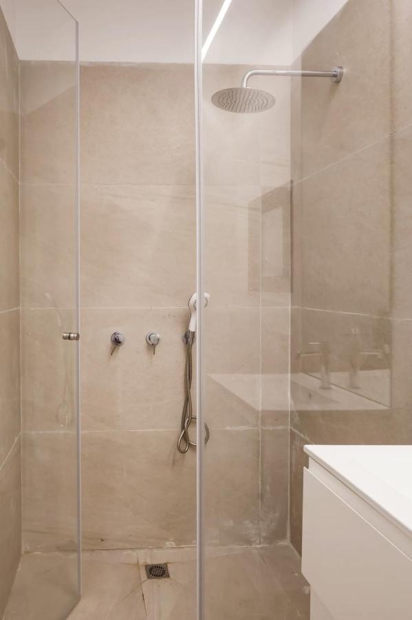 Renovated Large 3Rm Apartment 5 Min From The Beach Tel Aviv Dış mekan fotoğraf