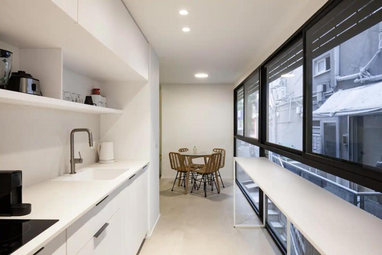 Renovated Large 3Rm Apartment 5 Min From The Beach Tel Aviv Dış mekan fotoğraf